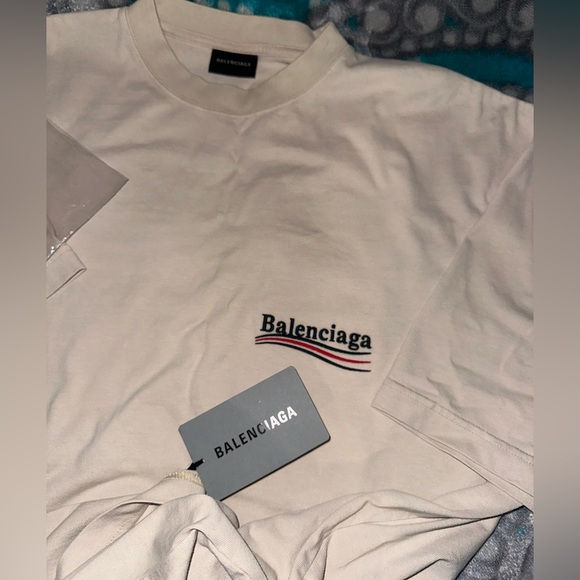 Brand new Balenciaga campaign t shirt - Picture 8 of 10
